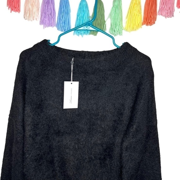 Lover + Friends Black Bell Sleeve Eyelash Pullover Fuzzy Black Sweater Size XXS - Picture 3 of 16